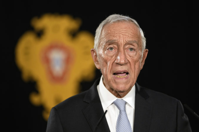 Portugalský prezident vyhlásil predčasné voľby, parlament rozpustil pre korupčnú kauzu vlády rezignujúceho premiéra Costu