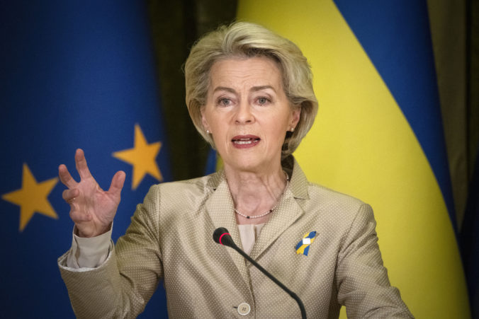 Európska komisia schválila 1,5 miliardy eur v rámci makrofinančnej pomoci Ukrajine, uviedla predsedníčka Ursula von der Leyen