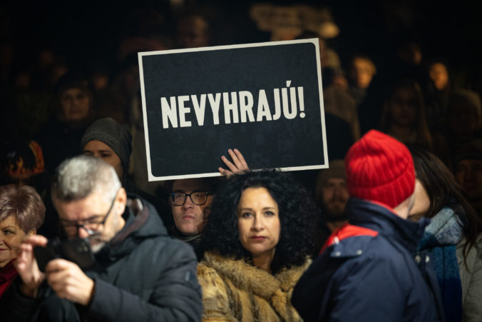 Protivládny protest bude aj v Trnave, Demokrati a KDH vyzývajú k spolupráci aj ďalšie strany