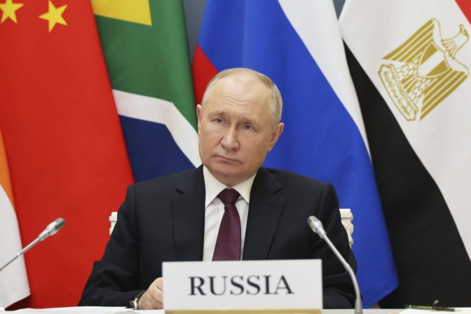 Rusko je pripravené rokovať so Spojenými štátmi, podmienky však bude určovať Kremeľ