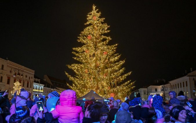 Ľudia bez domova si opäť v Banskej Bystrici budú môcť pochutnať na tradičnej vianočnej kapustnici