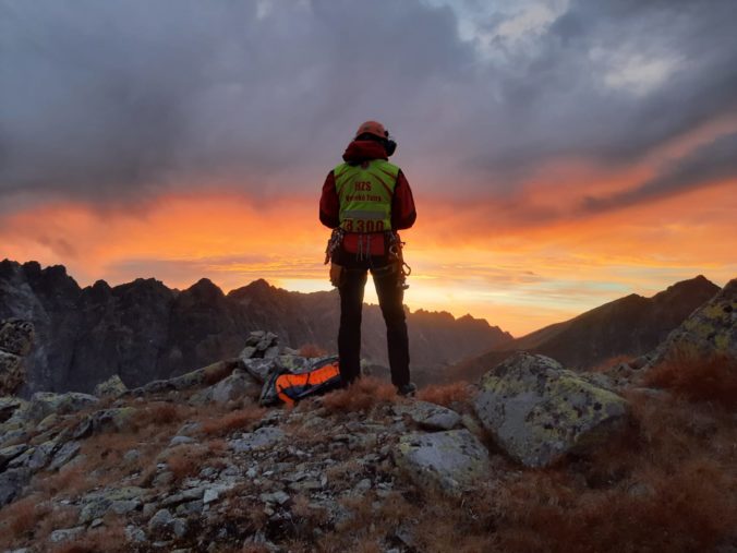 Horolezci a skialpinisti sa musia pred túrou registrovať, poslúži im aplikácia Horskej záchrannej služby
