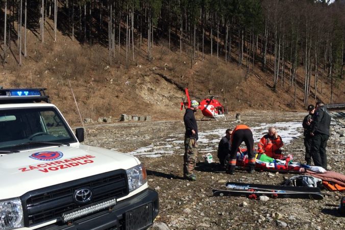 Horskí záchranári pomohli českému turistovi, počas turistiky pociťoval nevoľnosť