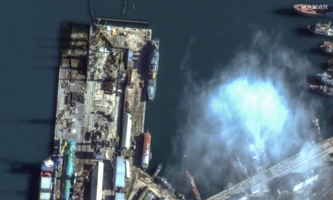 Veľká výsadková loď Novočerkassk je v poradí treťou zničenou, Rusko ich má k dispozícii ešte desať