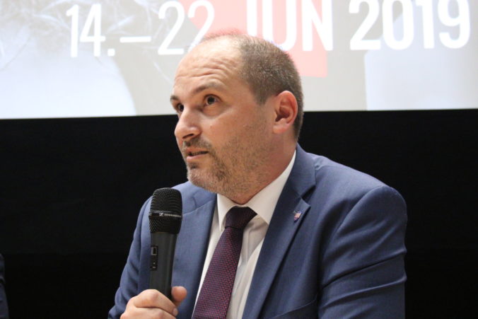 Osobnosti a kolektívy na Cenu primátora Košíc 2024 možno nominovať do polovice marca Osobnosti a kolektívy na Cenu primátora Košíc 2024 možno nominovať do polovice marca