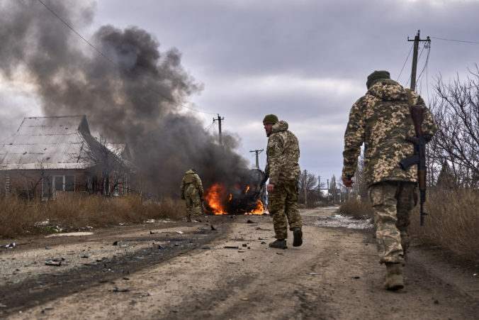 Ruská armáda na Ukrajine prišla už o viac ako 370-tisíc vojakov 