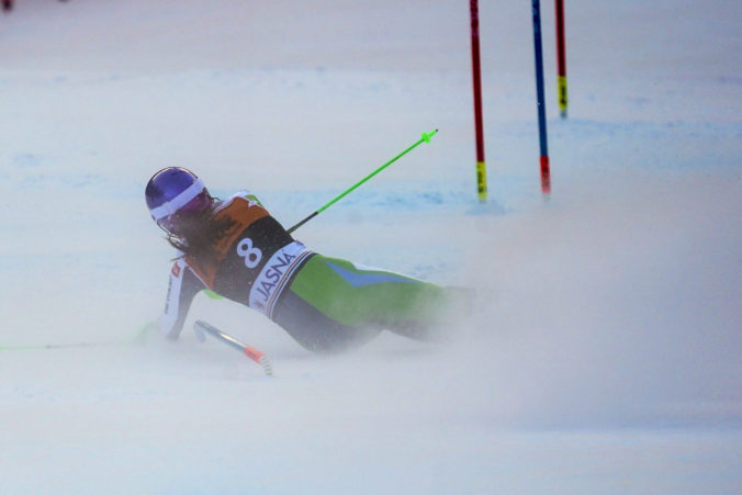Počas svetového pohára v lyžovaní ošetrovali šesť lyžiarov a niekoľko divákov