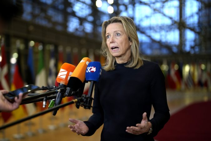 Holandsko oznámilo novú pomoc Ukrajine, 87 miliónov eur poputuje na delostreleckú muníciu