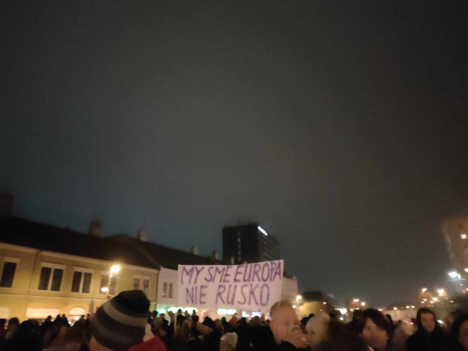 Na protest proti zmenám v Trestnom zákone a rušeniu Lipšicovho úradu prišlo v Košiciach zhruba 6-tisíc účastníkov (video+foto)