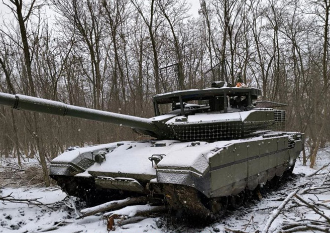 Ukrajinská Národná garda zničila za posledný mesiac 112 ruských tankov, medzi nimi aj nové stroje T-90M Proryv