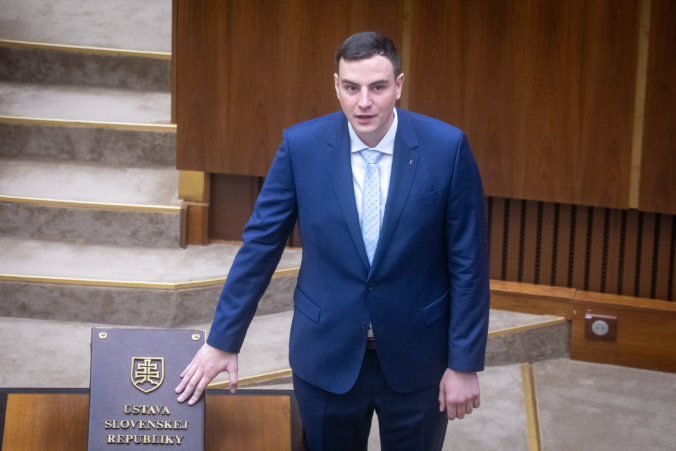 Poslanec za PS Vančo kritizoval koalíciu za obmedzenie rokovacieho času