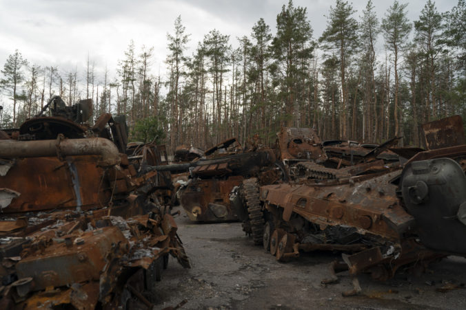 Rusi už vo vojne prišli o 6 503 tankov, tvrdia Ukrajinci a priblížili aj ich ďalšie straty