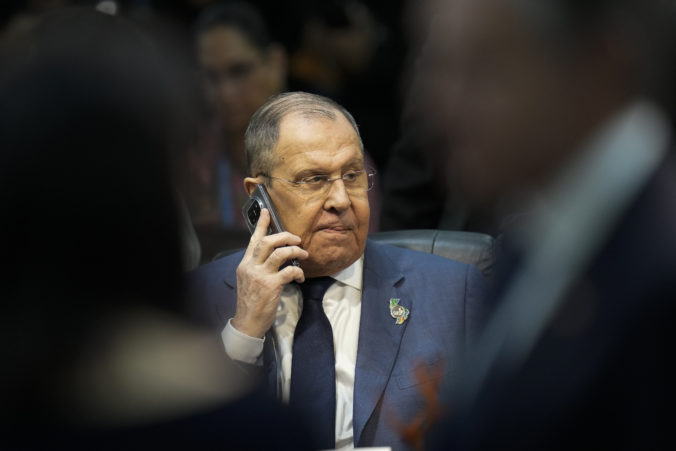 Lavrovovi odmietli v Brazílii dotankovať lietadlo, museli vymyslieť plán B
