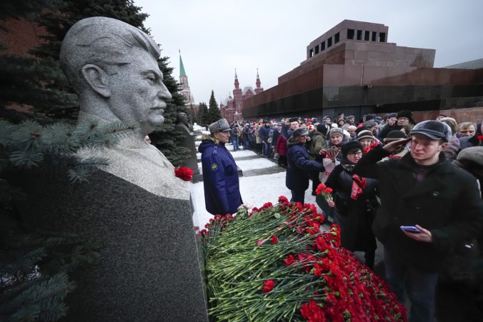 Komunisti sa obrátili na bezpečnostnú službu aj prokuratúru, chcú preskúmať účasť Západu na Stalinovej smrti