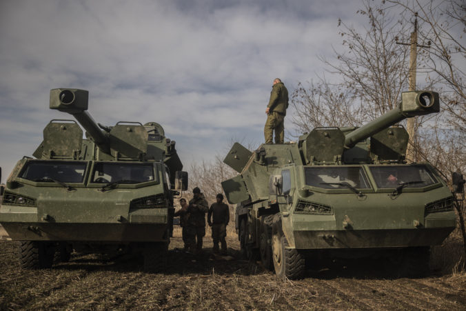 Veliteľ pozemných síl Pavľuk predpovedá, že Ukrajina tento rok prevezme iniciatívu na kontaktnej línii
