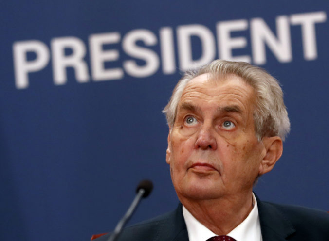 Bývalého českého prezidenta Zemena museli operovať, je vo vážnom stave