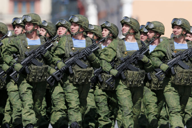 Rusi vytvárajú novú formáciu s viac ako 100-tisíc vojakmi