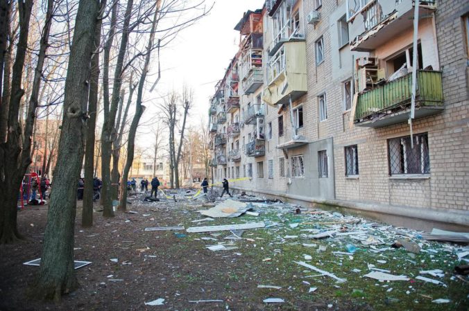Evakuácia ukrajinského mesta Charkov podľa jeho starostu nie je nutná. Nikto sa nevzdáva, hovorí