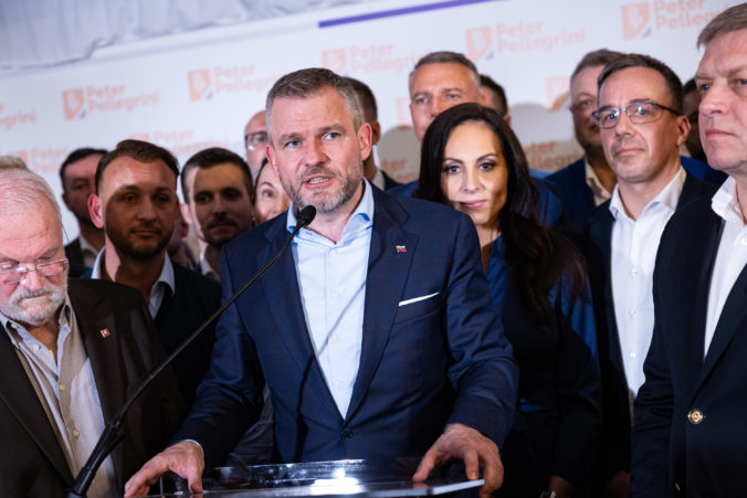 Pellegrini: Nebudem nekritickým obdivovateľom vlády, Slovensko zostane na strane mieru (video)