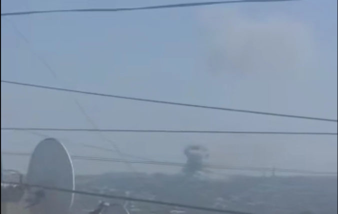 Ukrajinská armáda leteckým úderom zasiahla ruské veliteľské stanovište v Luhansku (video)