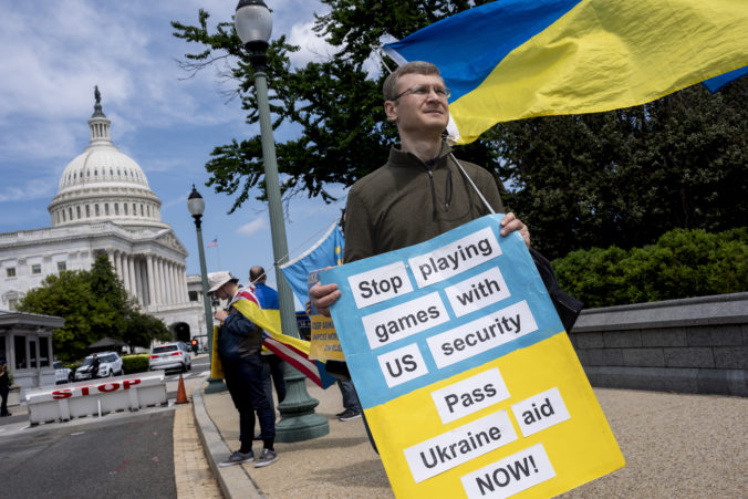Ukrajina sa dočká ďalšej pomoci z USA, Snemovňa reprezentantov schválila 61 miliárd dolárov