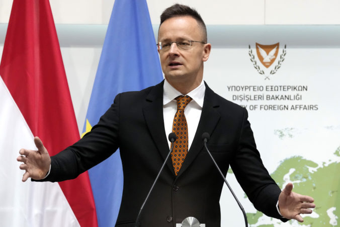 Maďarský minister zahraničia navštívil Bielorusko napriek sankciám EÚ, krajiny sa dohodli na ekonomickej spolupráci