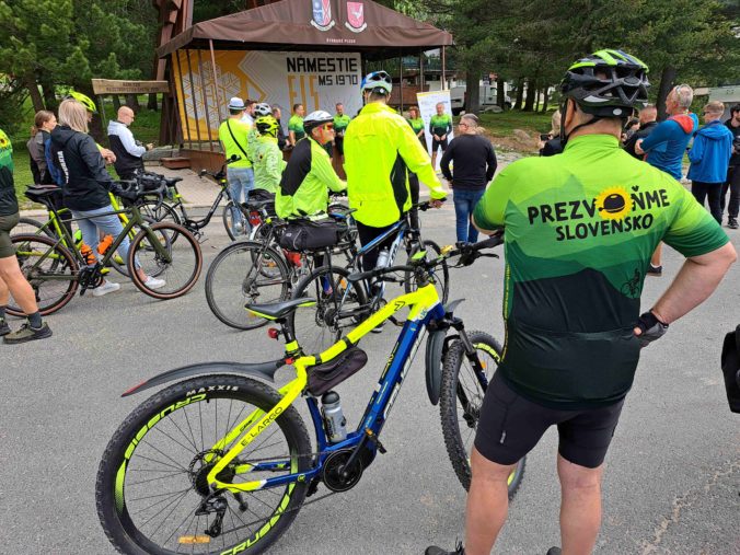 Prvá etapa Od Tatier k Dunaju aj napriek skleróze multiplex odštartovala, cieľom podujatia je zvýšiť povedomie o ochorení (video+foto)