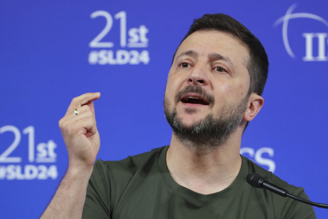 Prezident Zelenskyj sa zúčastní na zasadnutí G7 v Taliansku, plánuje rokovať o americkej vojenskej pomoci