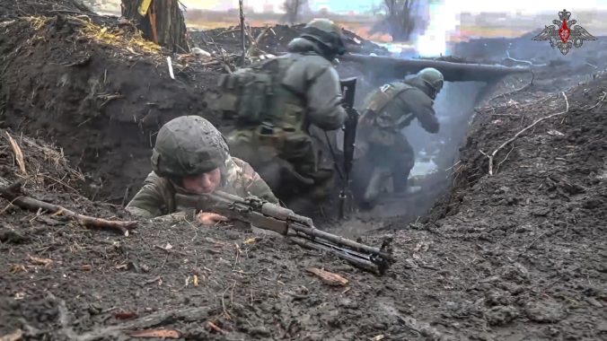 Rusi zintenzívnili používanie chemických zbraní, tvrdia podporné sily ukrajinskej armády
