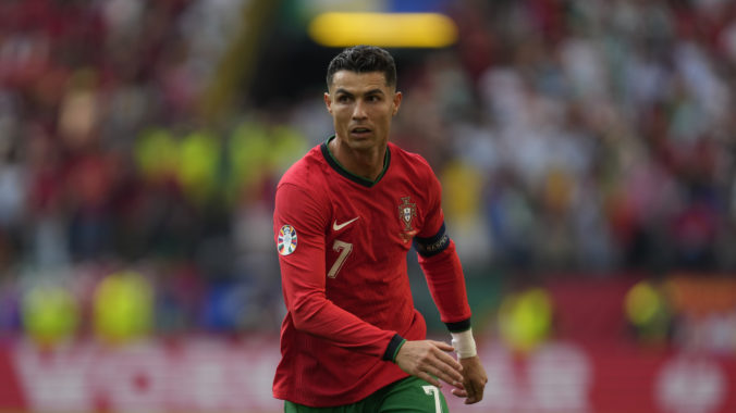 Ronaldo v osemfinále ME vo futbale 2024 najprv ronil slzy a potom oslavoval, portugalským hrdinom bol Costa (foto)