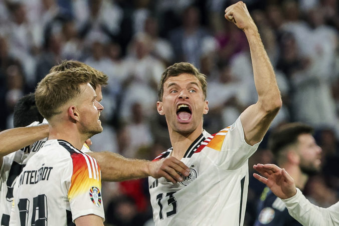 Nemecko po ME vo futbale prišlo o ďalšiu legendu, po Kroosovi oficiálne ukončil reprezentačnú kariéru Thomas Müller