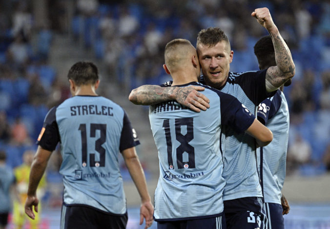 ŠK Slovan Bratislava chce hrať v slovinskom Celje s rozumom, aby v odvete využil na postup domáce prostredie