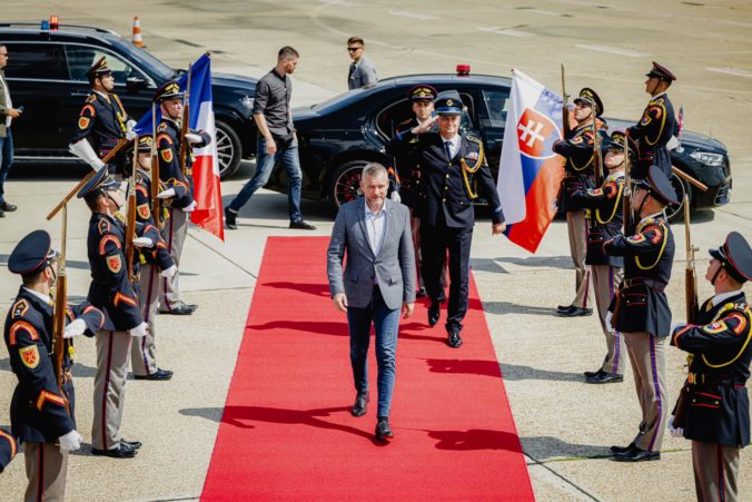 Prezident Pellegrini odišiel do Paríža so zástupcami Slovenského olympijského a športového výboru