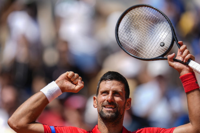 Djokovič po výhre nad Köpferom postúpil do štvrťfinále, na zisk olympijského zlata ho favorizuje aj legendárny Becker