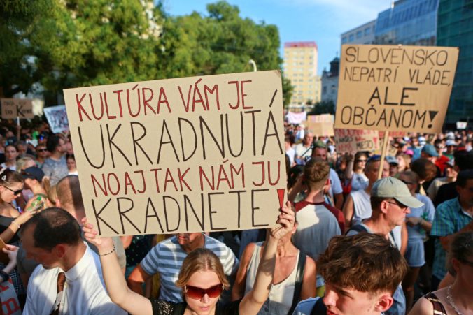 Šimkovičová bude mať pred ministerstvom Slovenské kultúrne povstanie. Aký bude štafetový protest?