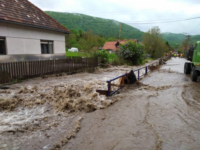 Škody po povodniach na Slovensku sa odhadujú na osem miliónov eur, poisťovne však očakávajú dvojnásobok