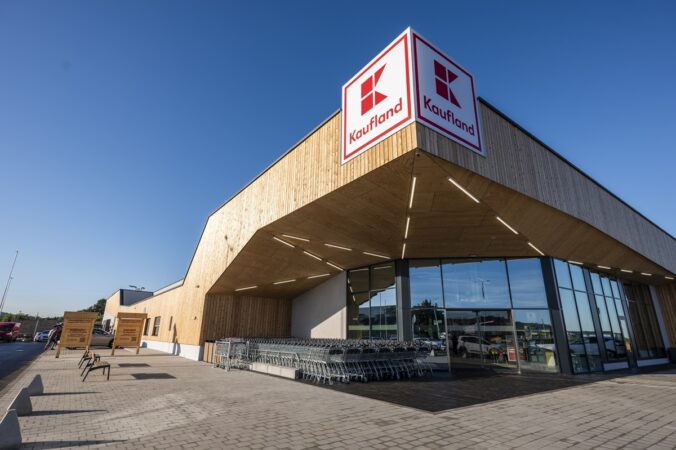 Kaufland v Záhorskej Bystrici je zelený: Jeho udržateľnosť potvrdil medzinárodný certifikát BREEAM Excellent