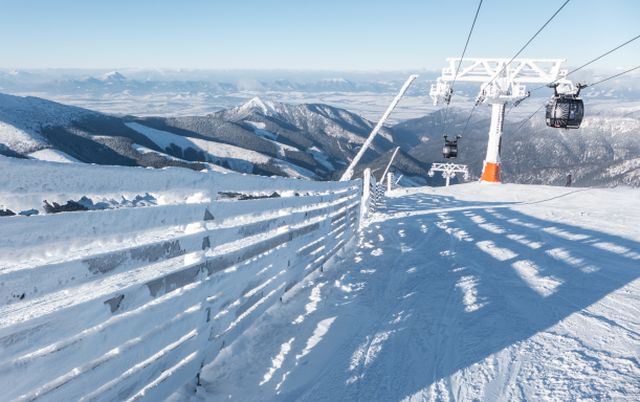 Na Donovaloch a v Jasnej štartuje lyžiarska sezóna, na čo sa môžu lyžiari tešiť?