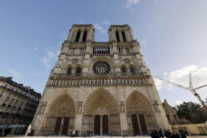 Ministerka kultúry Šimkovičová sa zúčastnila znovuotvorenia katedrály Notre-Dame v Paríži