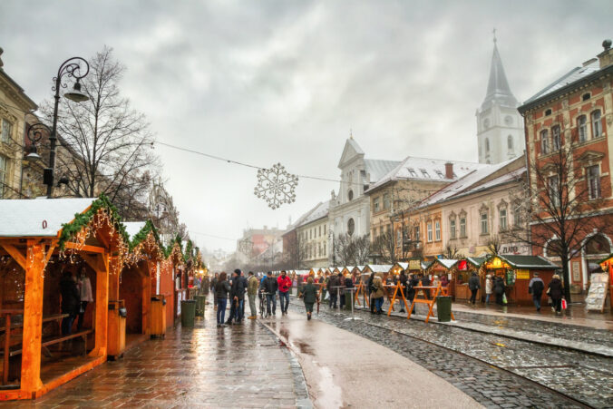 Zimné Košice pozývajú na vianočné trhy, kultúru, zasnežené kopce i zábavu na ľade