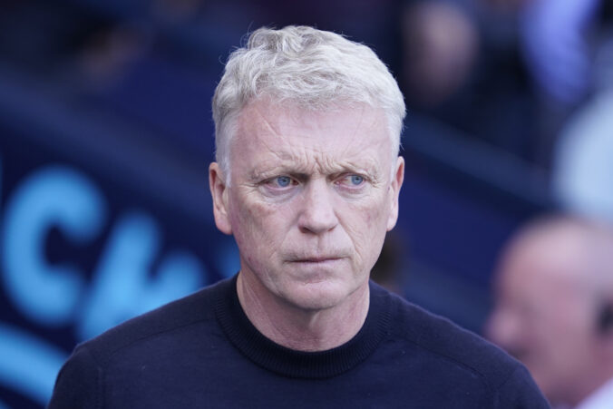 Kouč David Moyes sa vrátil do Evertonu, kde zažil jedenásť úspešných sezón. Teraz je klub ohrozený zostupom