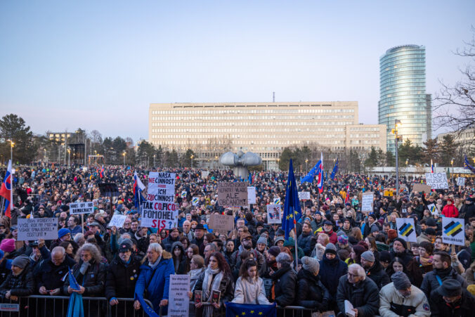 Petra Vlhová, Martin Pospíšil či Ondrej Duda. Protestné zhromaždenia na Slovensku podporili aj športové osobnosti