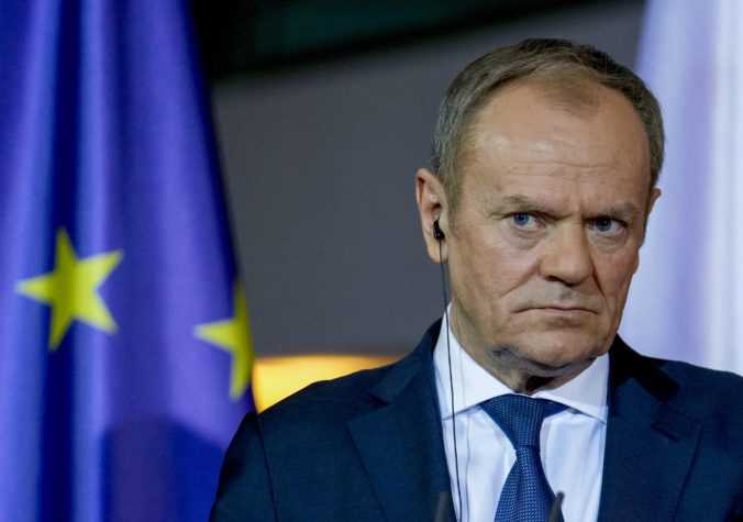 Premiér Tusk naliehal na Európu, urýchlene má zaujať svoj vlastný postoj k Ukrajine a bezpečnosti