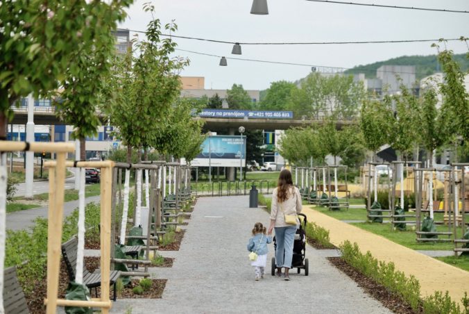 Staré Mesto pokračuje v rozvoji verejných priestorov a modernizácii školských zariadení