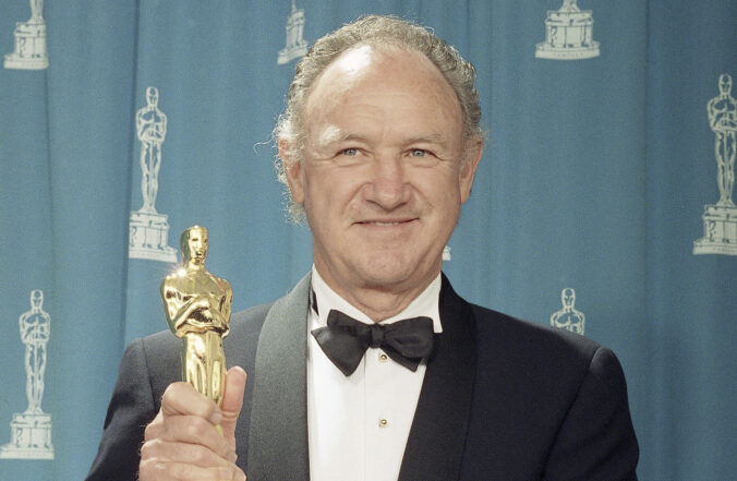 Zomrel legendárny herec Gene Hackman a jeho manželka, zažiaril vo filmoch Francúzska spojka či Horiace Mississippi