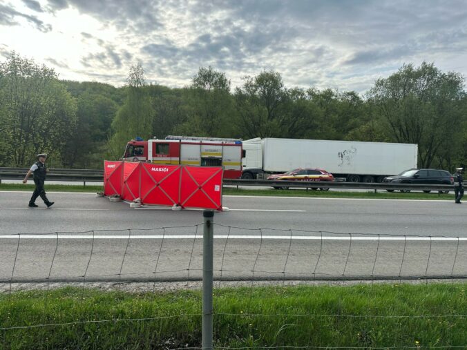V smere od Krematória do Košíc sa stala tragická dopravná nehoda – FOTO V smere od Krematória do Košíc sa stala tragická dopravná nehoda – FOTO