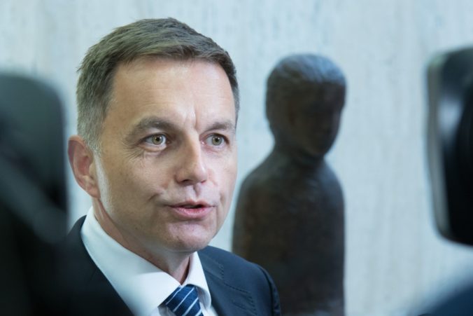 Proces s Kažimírom pre podplácanie súd nezastavil, pojednávanie bude pokračovať v máji – VIDEO Proces s Kažimírom pre podplácanie súd nezastavil, pojednávanie bude pokračovať v máji – VIDEO