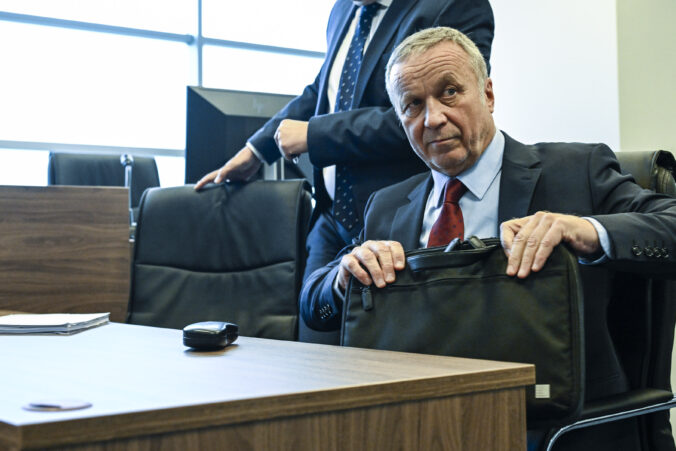 Disciplinárny proces so sudcom Najvyššieho súdu Klimentom bude pokračovať, mal by vypovedať Disciplinárny proces so sudcom Najvyššieho súdu Klimentom bude pokračovať, mal by vypovedať