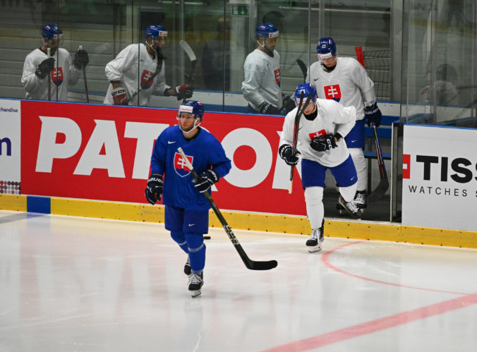 Slovenskí hokejisti pôjdu na MS bez kvarteta útočníkov, konečná nominácia bude v utorok Slovenskí hokejisti pôjdu na MS bez kvarteta útočníkov, konečná nominácia bude v utorok