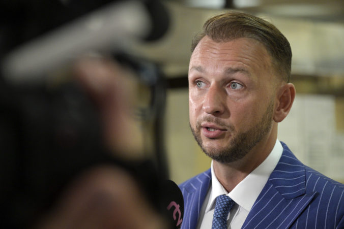 Šutaj Eštok chce zmenu pri rente generálneho prokurátora, mal by ju dostať až po skončení funkčného obdobia Šutaj Eštok chce zmenu pri rente generálneho prokurátora, mal by ju dostať až po skončení funkčného obdobia
